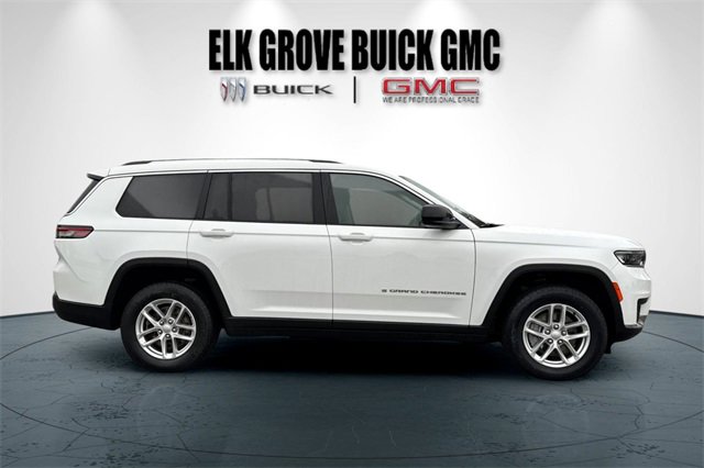 Used 2023 Jeep Grand Cherokee L Laredo image 3