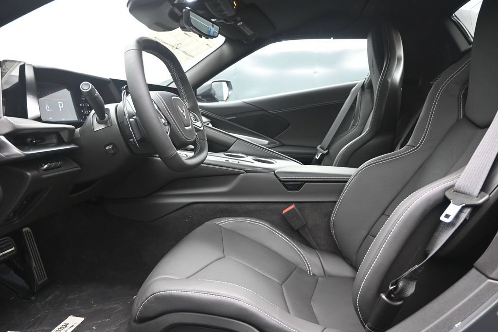 New 2027 Chevrolet Corvette Stingray Convertible w/ Z51 Performance Package RWD image 13
