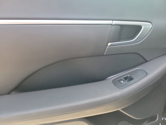 Certified 2023 Hyundai Sonata SEL w/ Convenience Package image 7