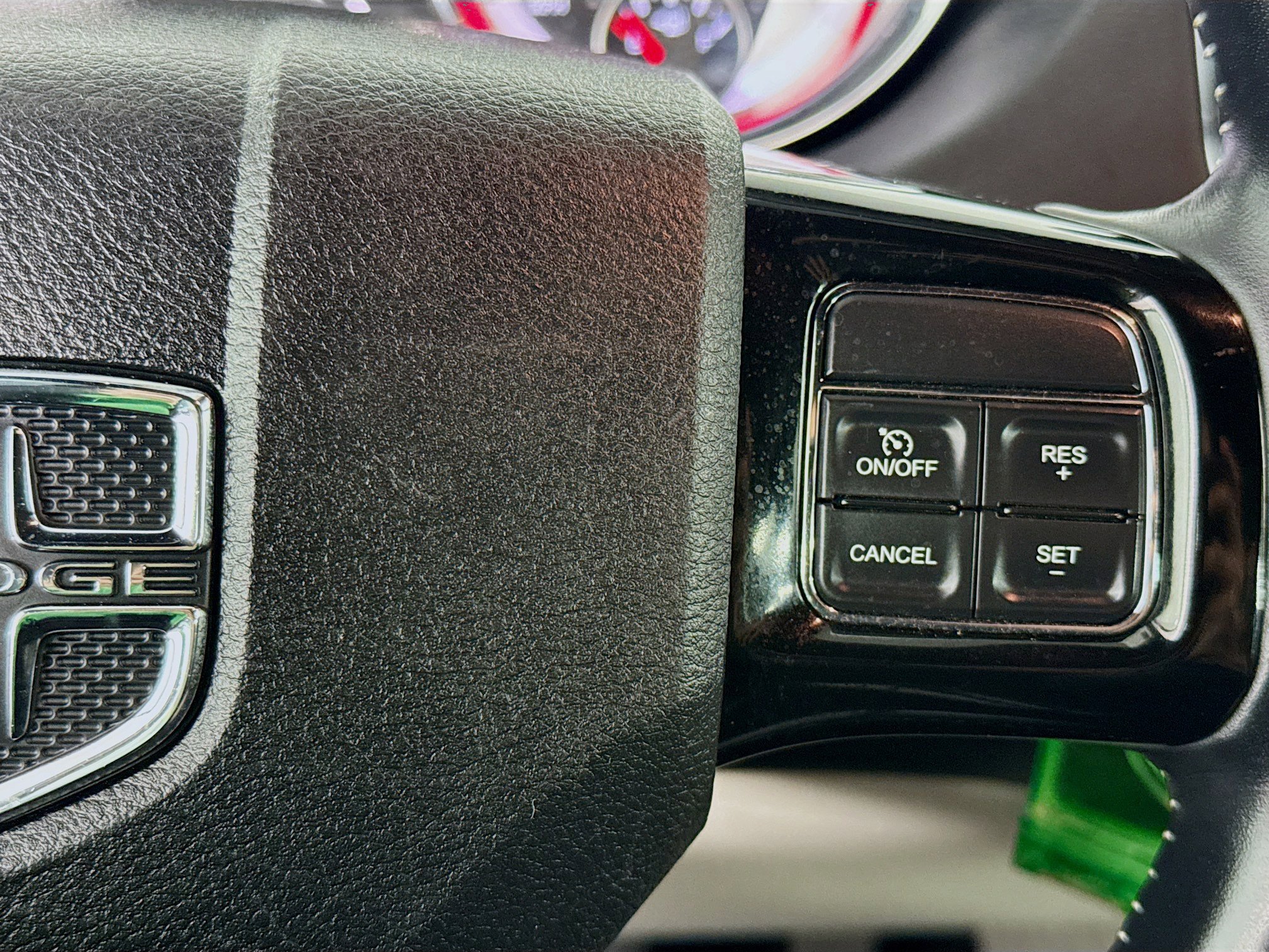 Used 2019 Dodge Grand Caravan SXT image 14