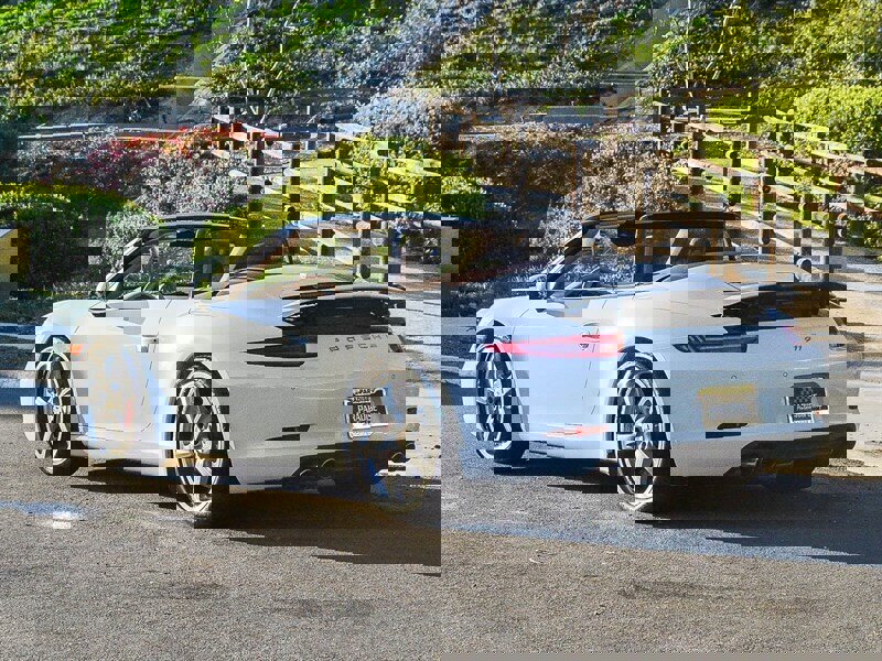 Used 2013 Porsche 911 Carrera S image 4