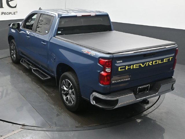 Used 2024 Chevrolet Silverado 1500 LT AWD/4WD image 45
