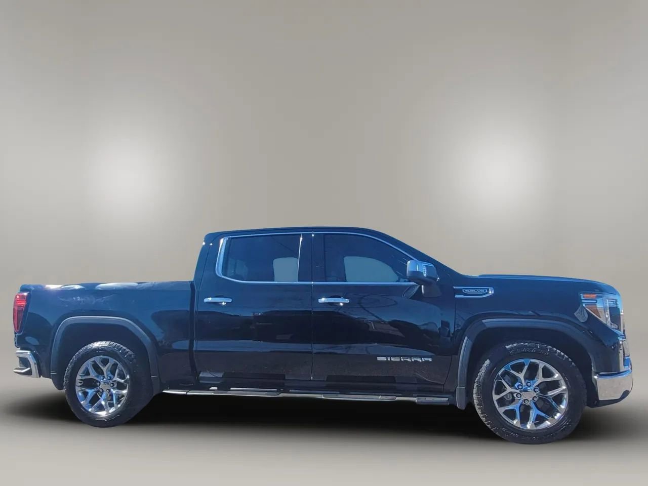 Used 2020 GMC Sierra 1500 SLT w/ SLT Premium Package image 5