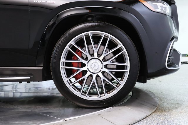 Used 2024 Mercedes-Benz GLS 63 AMG 4MATIC w/ Warmth & Comfort Package image 18