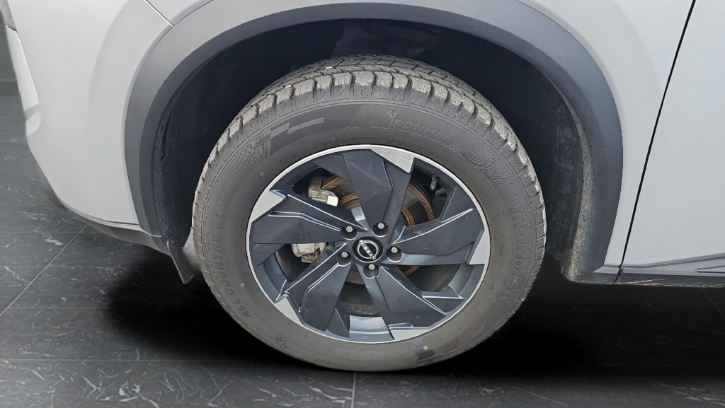 Certified 2024 Nissan Rogue SV AWD/4WD image 25