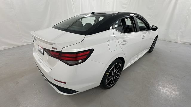 New 2025 Nissan Sentra SR w/ SR Premium Package image 3
