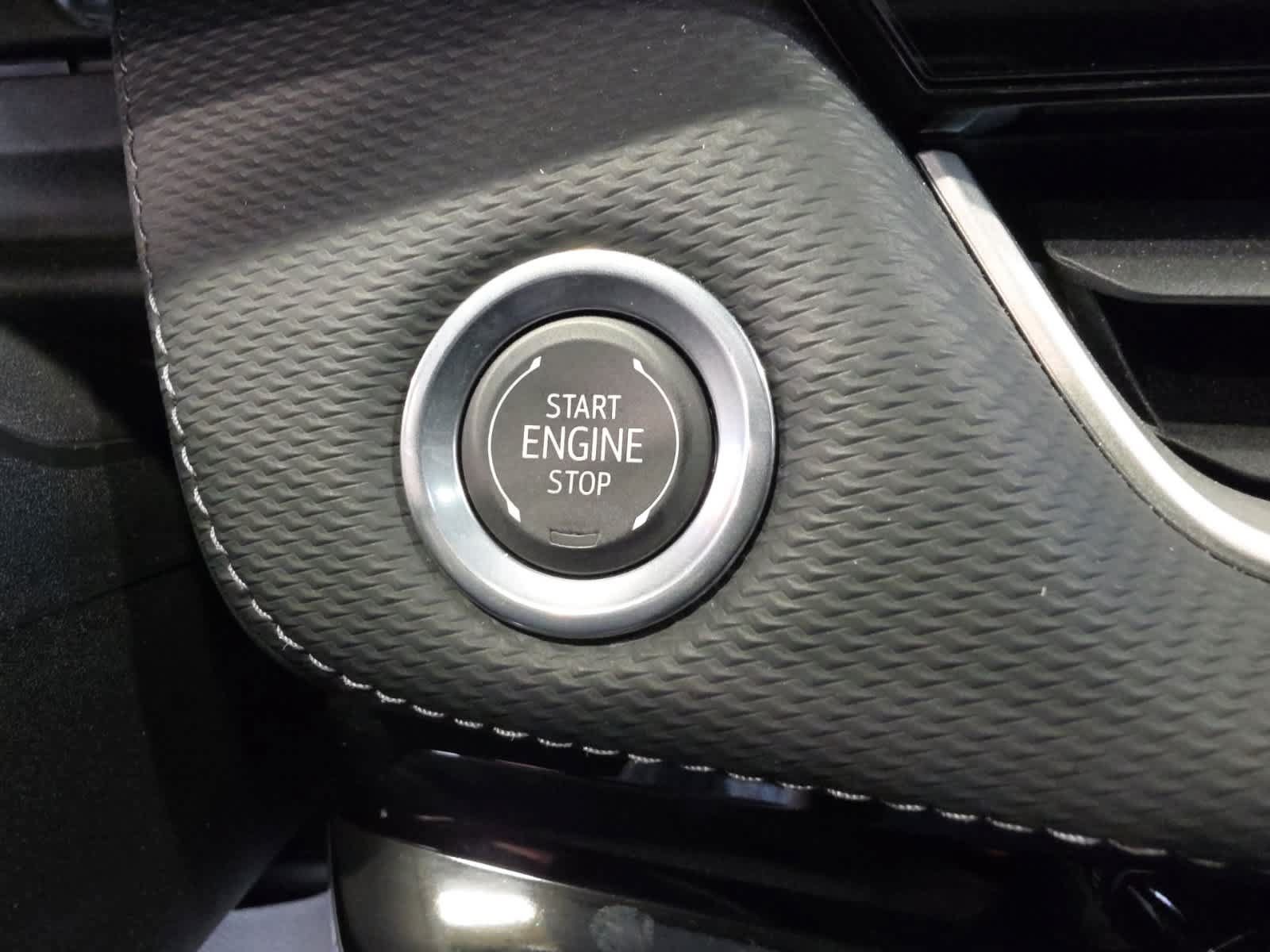 Used 2026 Chevrolet Equinox LT AWD/4WD image 23