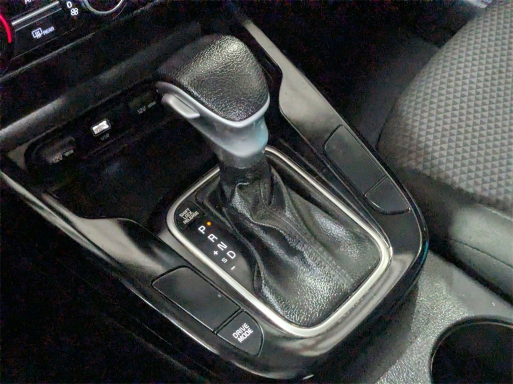 Used 2024 Kia Soul LX w/ Option Group 015 image 19