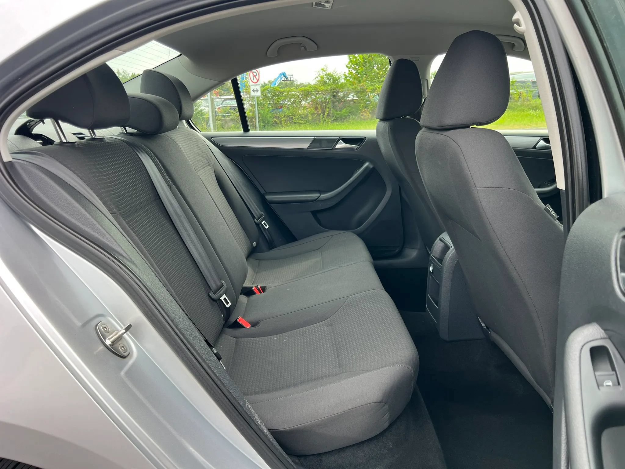 Used 2015 Volkswagen Jetta TDI S FWD image 19