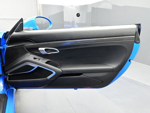 Certified 2025 Porsche 718 Cayman GTS image 17