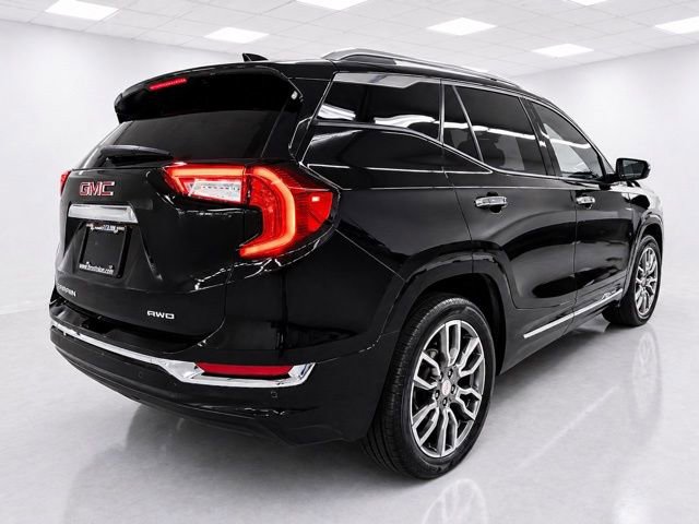 Used 2023 GMC Terrain Denali AWD/4WD image 7