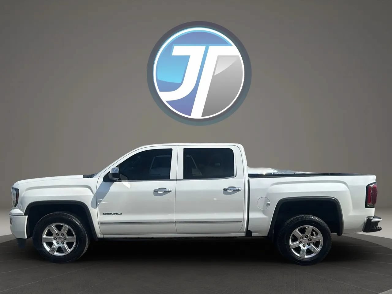 Used 2016 GMC Sierra 1500 Denali AWD/4WD image 15