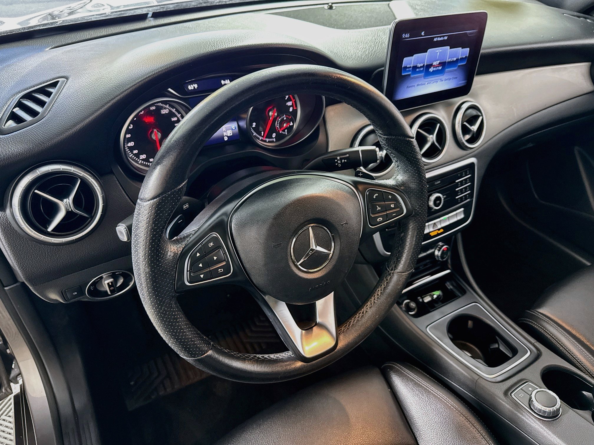 Used 2019 Mercedes-Benz CLA 250 4MATIC image 23