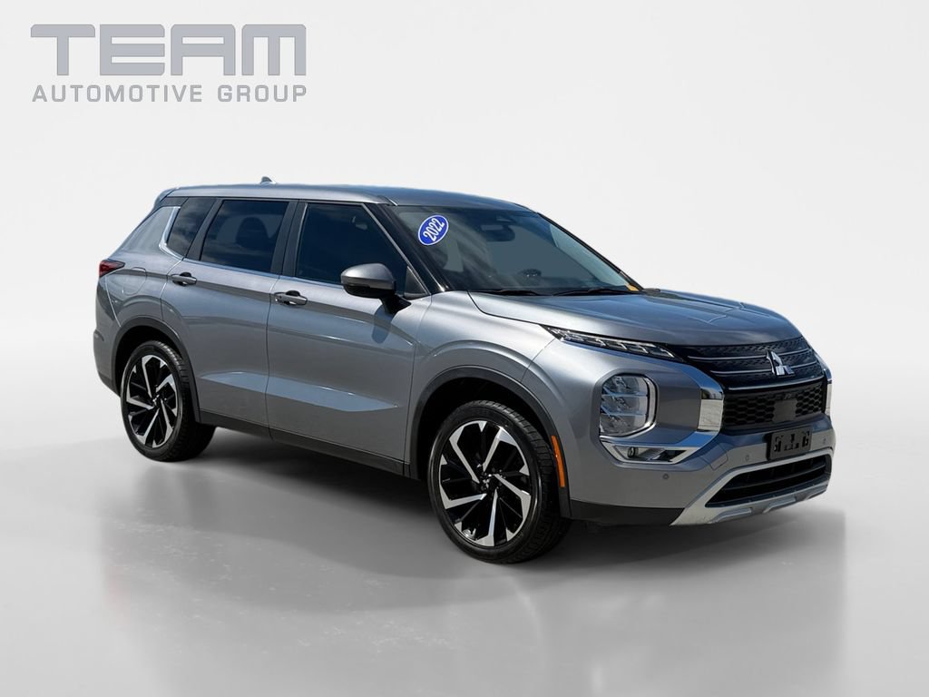 Used 2022 Mitsubishi Outlander SE