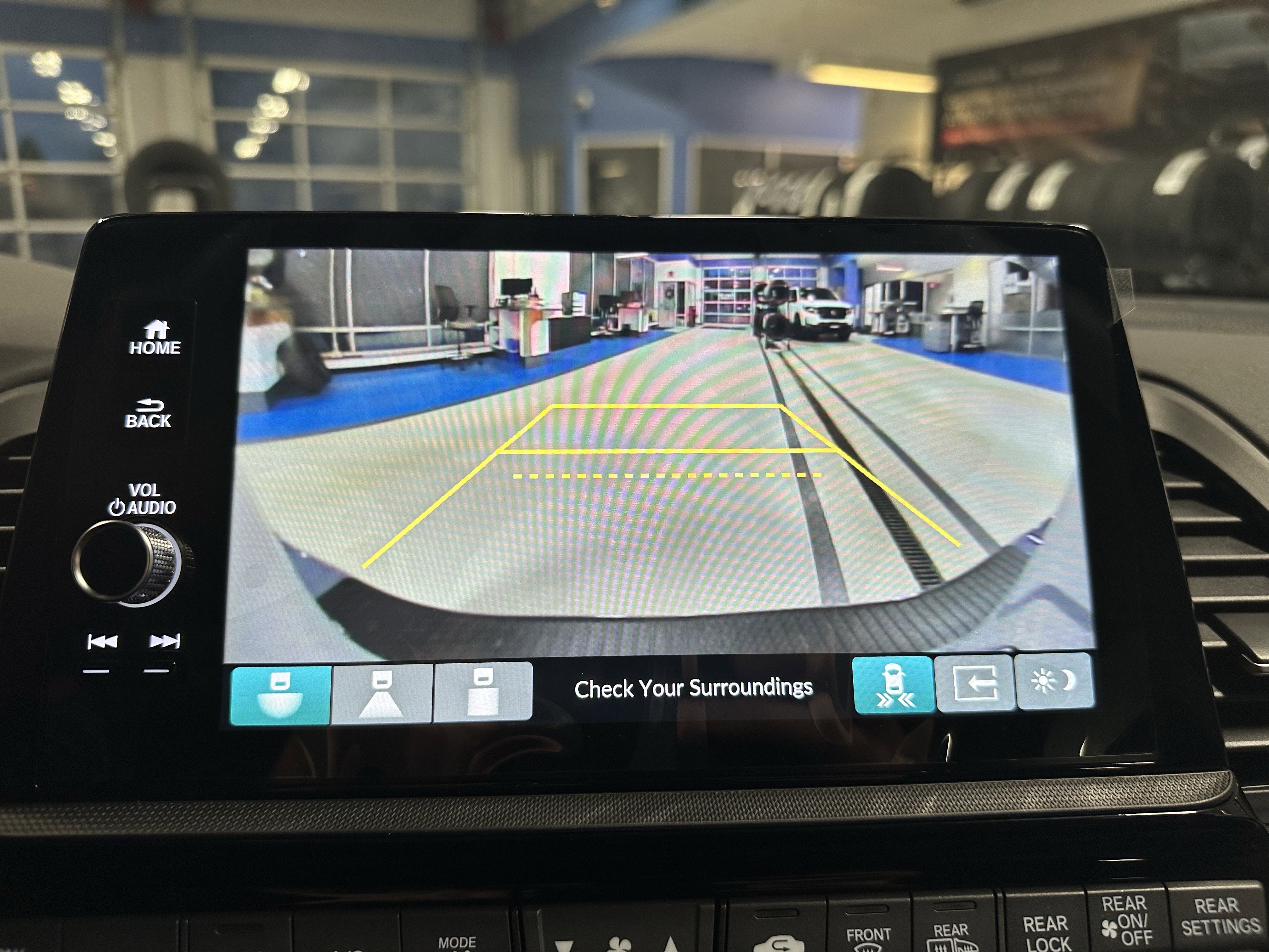 New 2026 Honda Odyssey Touring image 13