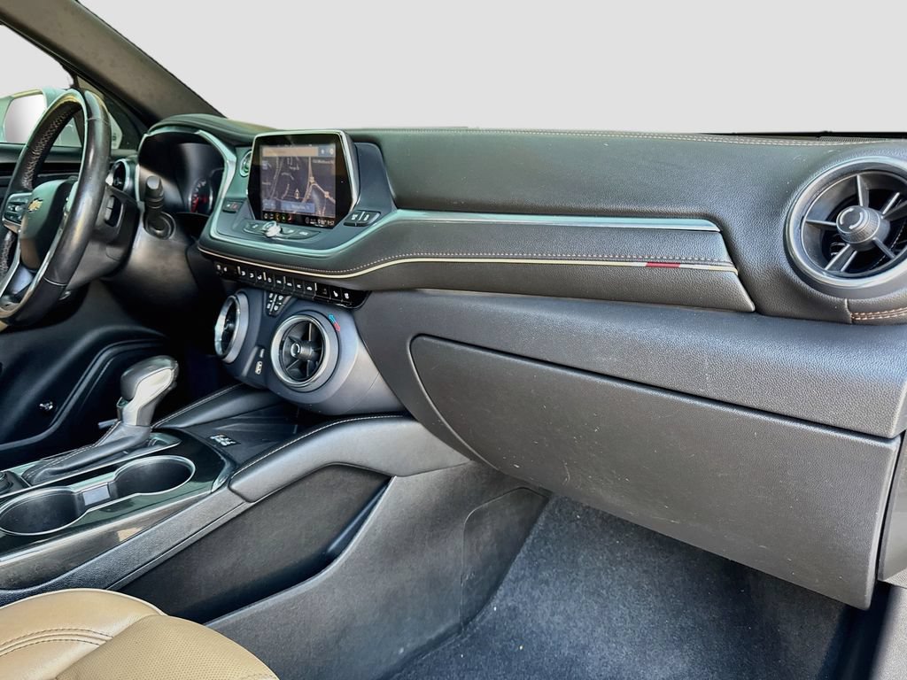 Used 2020 Chevrolet Blazer Premier w/ Driver Confidence II Package FWD image 31