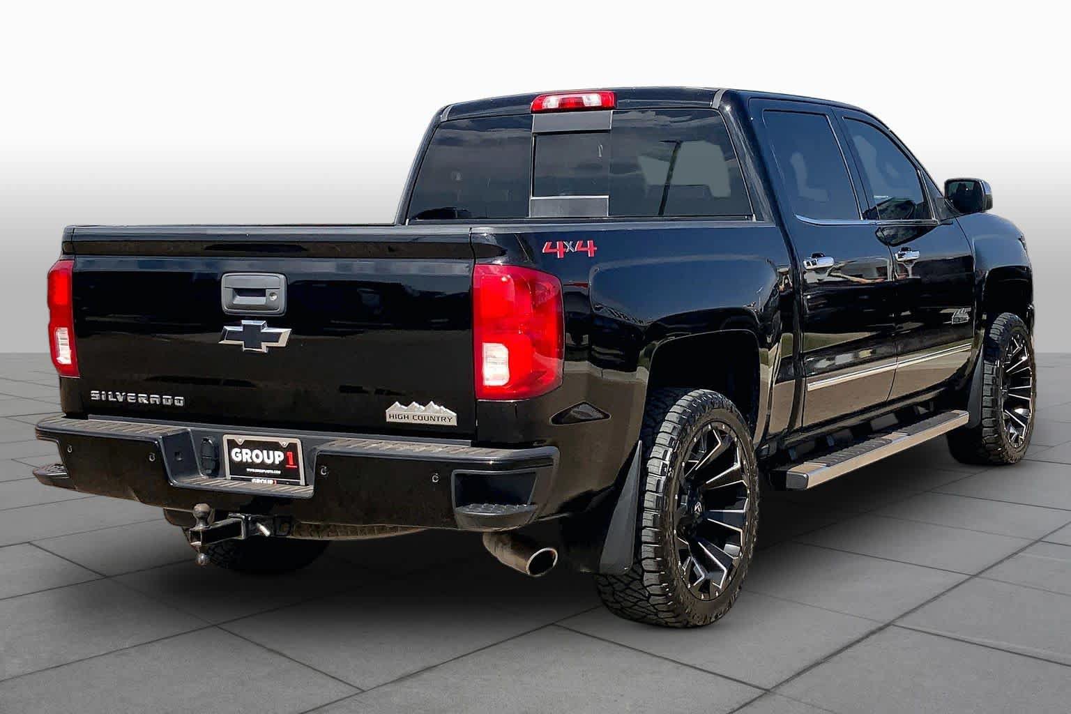 Used 2018 Chevrolet Silverado 1500 High Country AWD/4WD image 13