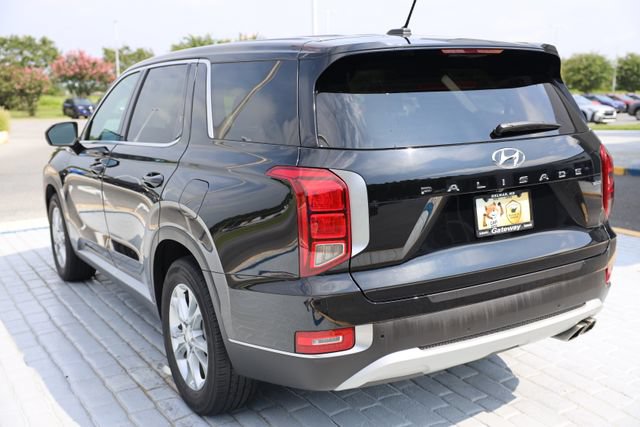 Used 2022 Hyundai Palisade SE w/ Cargo Package AWD/4WD image 3