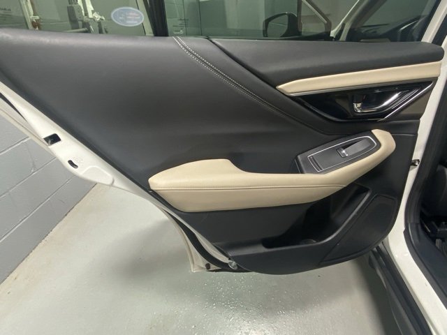 Used 2020 Subaru Outback Limited image 9