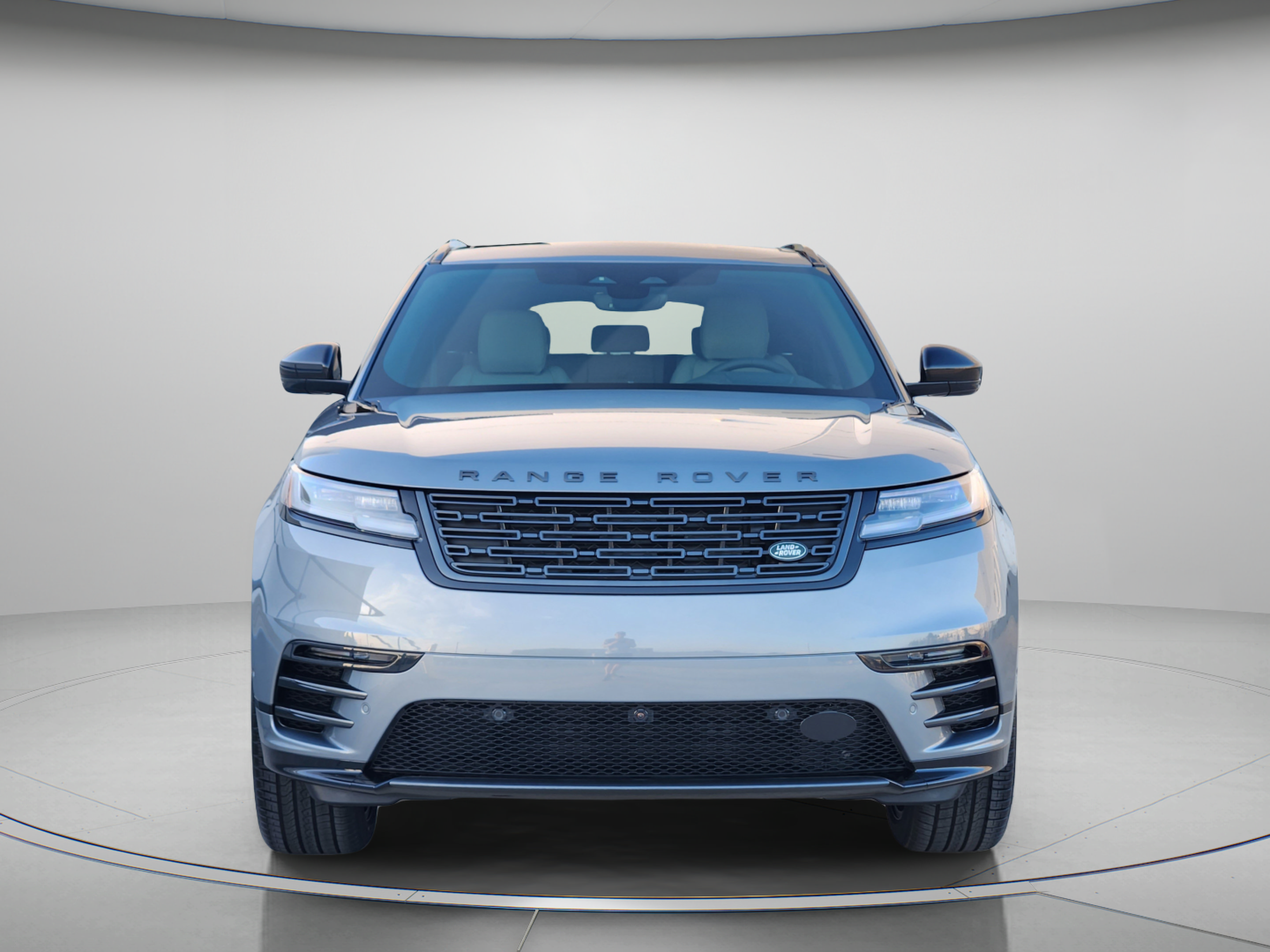 New 2026 Land Rover Range Rover Velar Belgravia AWD/4WD image 6