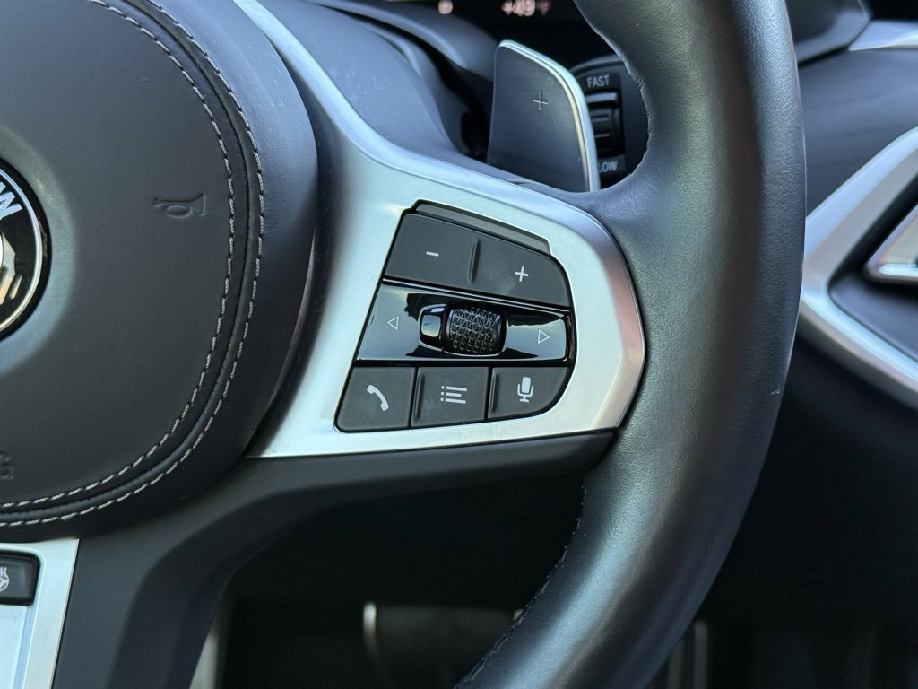 Used 2022 BMW X7 M50i image 26