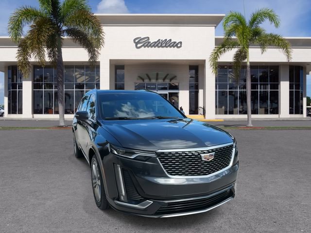 Certified 2023 Cadillac XT6 Premium Luxury image 3