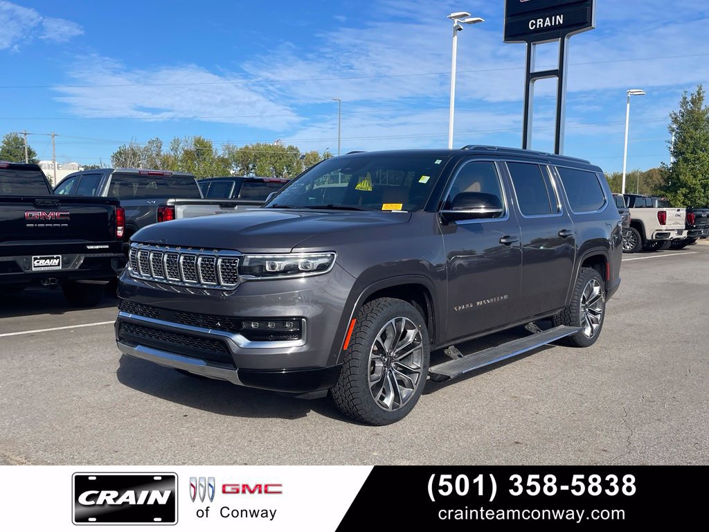 Used 2023 Jeep Grand Wagoneer L Series III w/ Rear Seat Video Group 1 AWD/4WD image 1