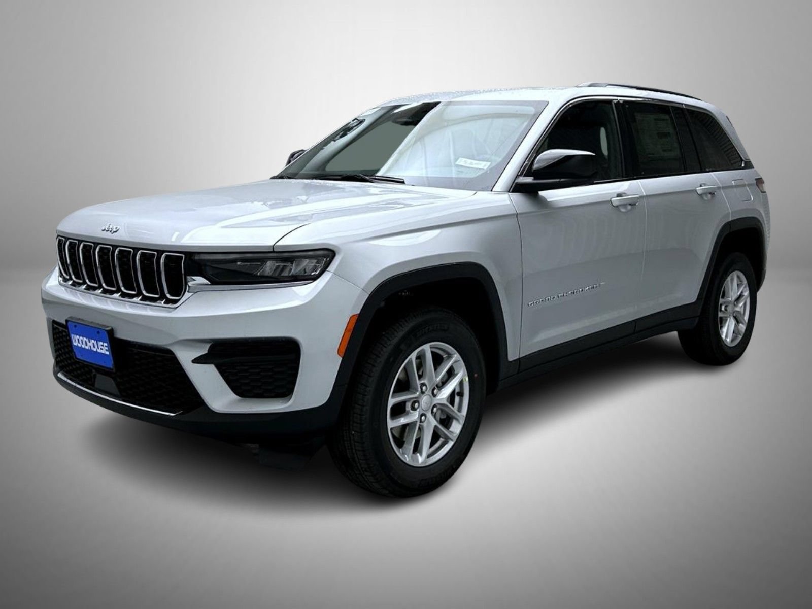 New 2026 Jeep Grand Cherokee Laredo X AWD/4WD image 1