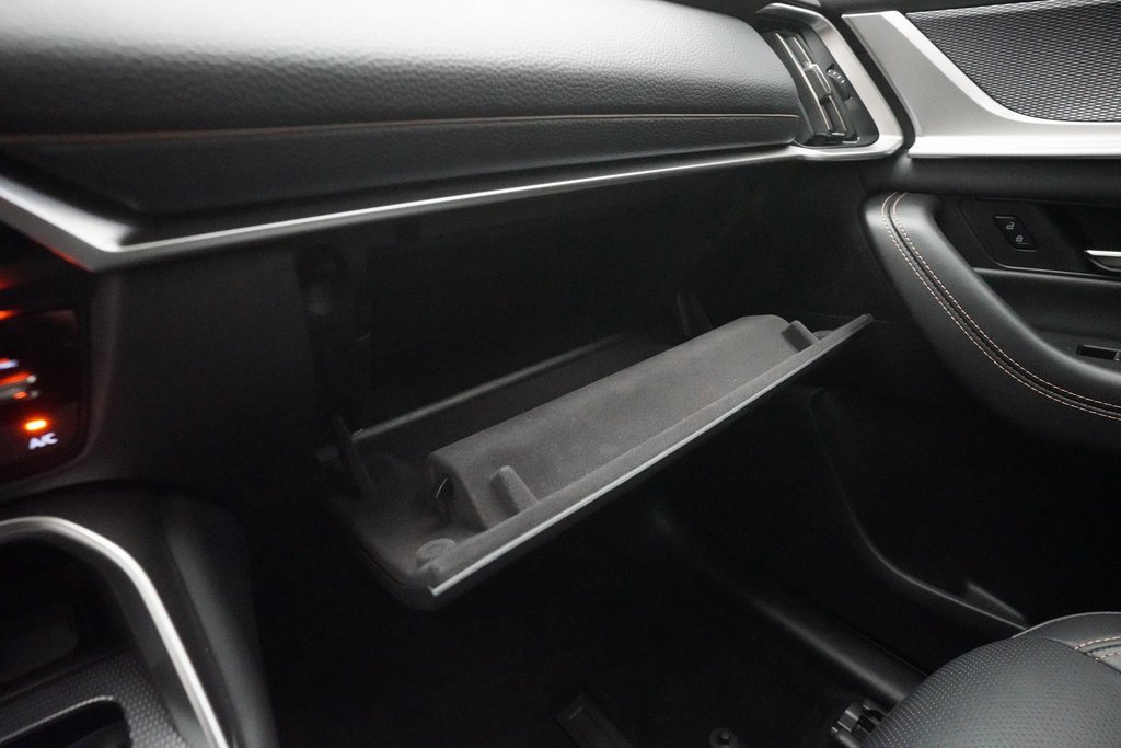 Certified 2025 MAZDA CX-90 Plug-In Hybrid w/Premium Sport image 31