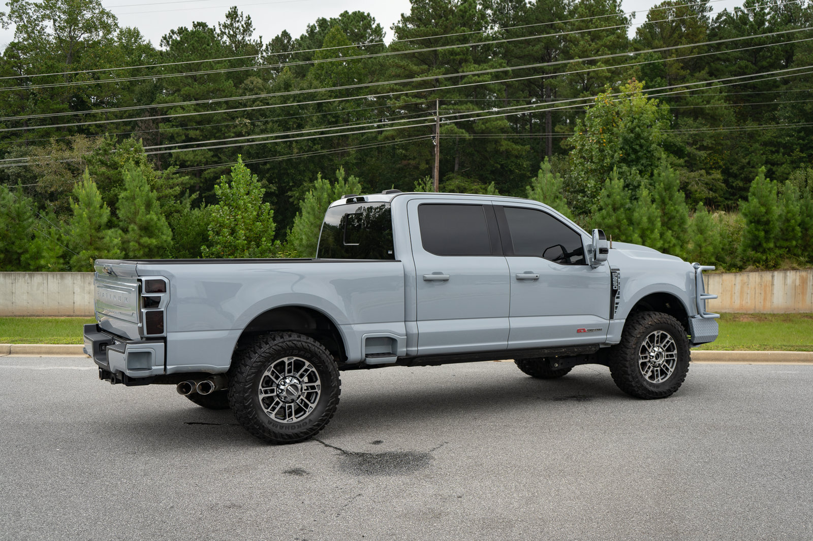 Used 2024 Ford F250 Platinum AWD/4WD image 8