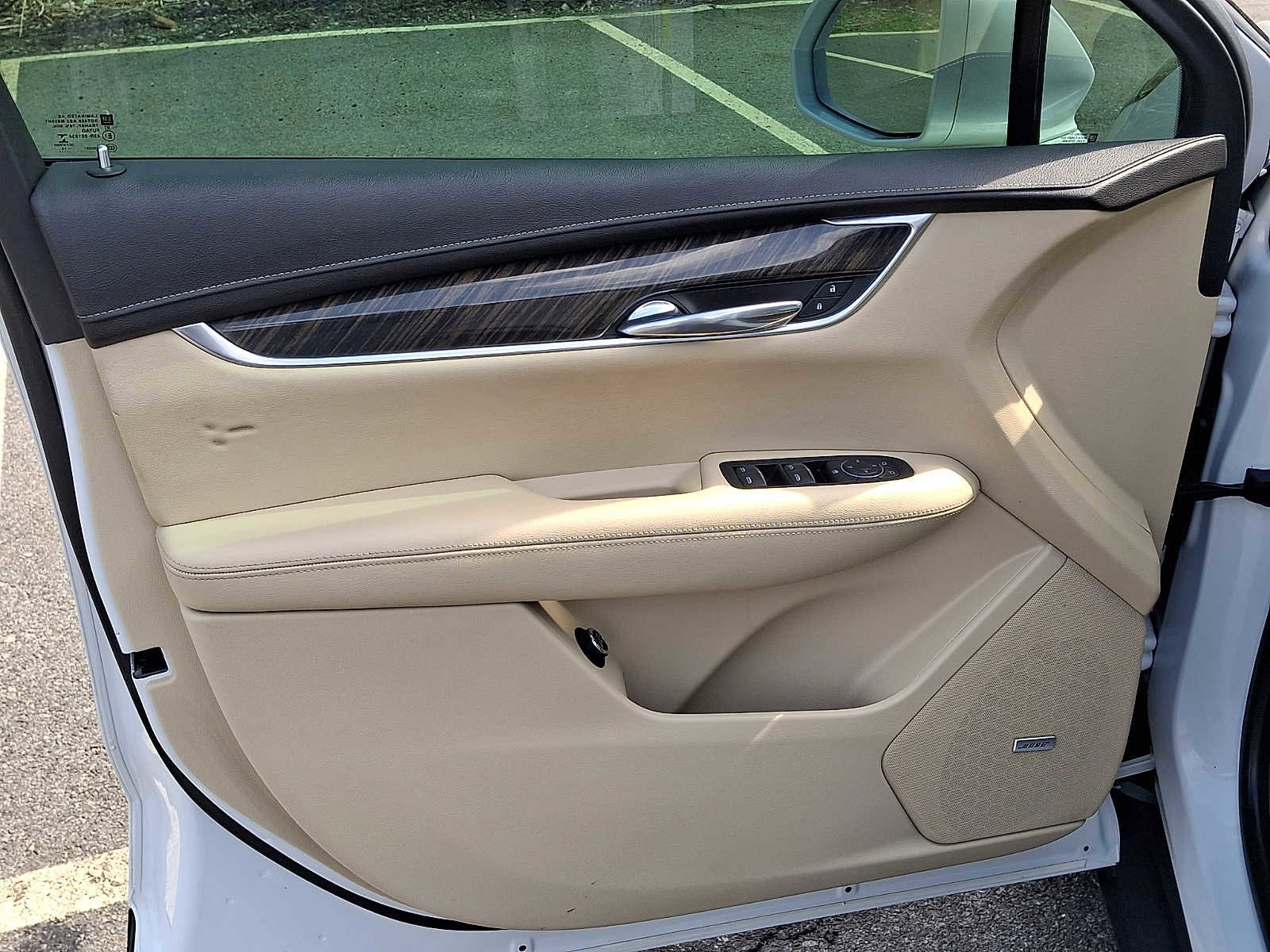 Used 2017 Cadillac XT5 FWD image 13