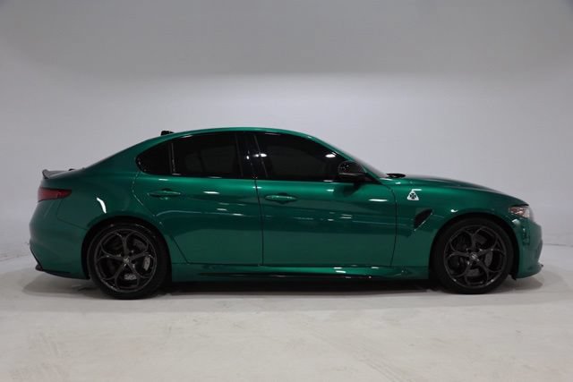 Used 2023 Alfa Romeo Giulia Quadrifoglio RWD image 8