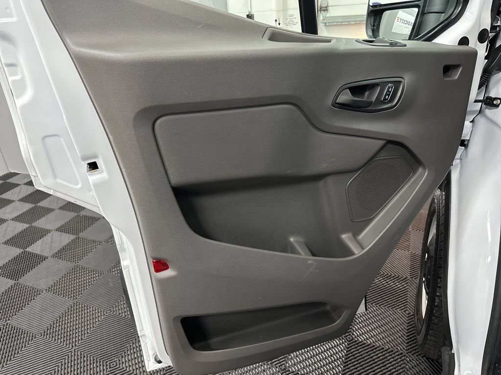 Used 2023 Ford Transit 350 XL RWD image 18