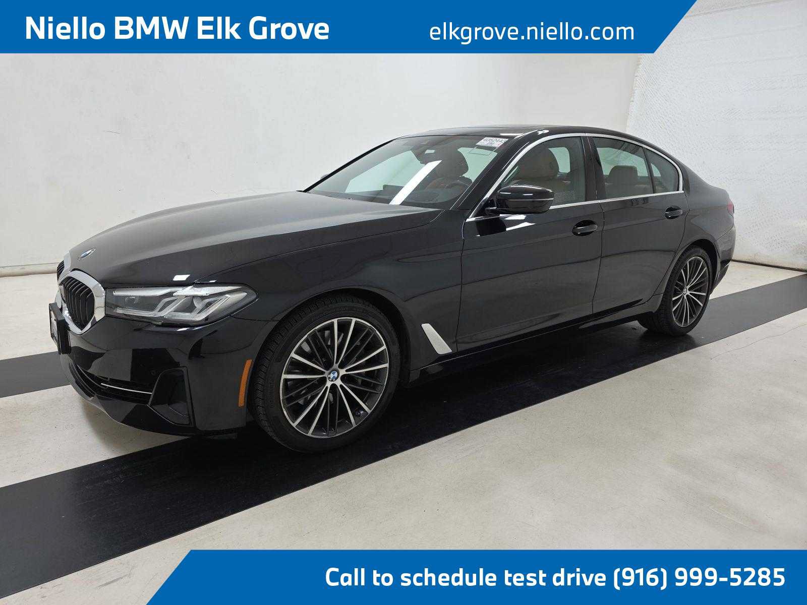 Used 2023 BMW 530i w/ Premium Package RWD image 1