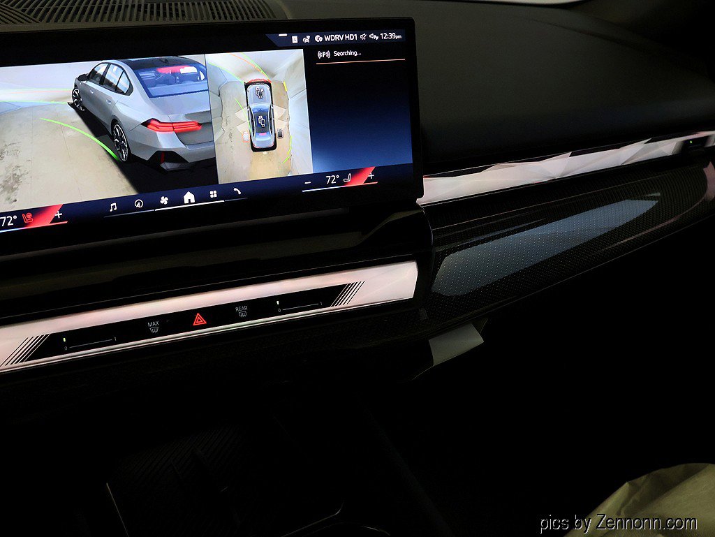 Used 2026 BMW i5 eDrive40 w/ M Sport Package image 25