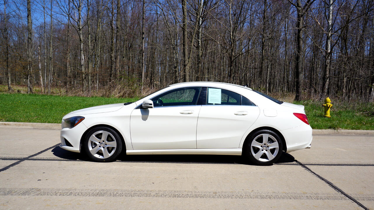 Used 2015 Mercedes-Benz CLA 250 image 2