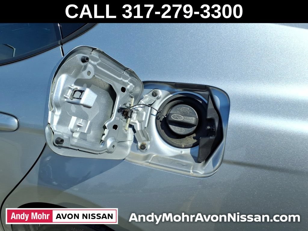 Used 2025 Toyota Camry LE FWD image 13