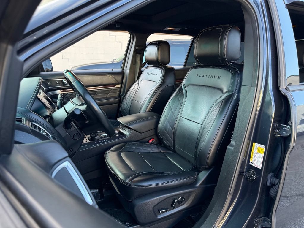 Used 2017 Ford Explorer Platinum AWD/4WD image 23