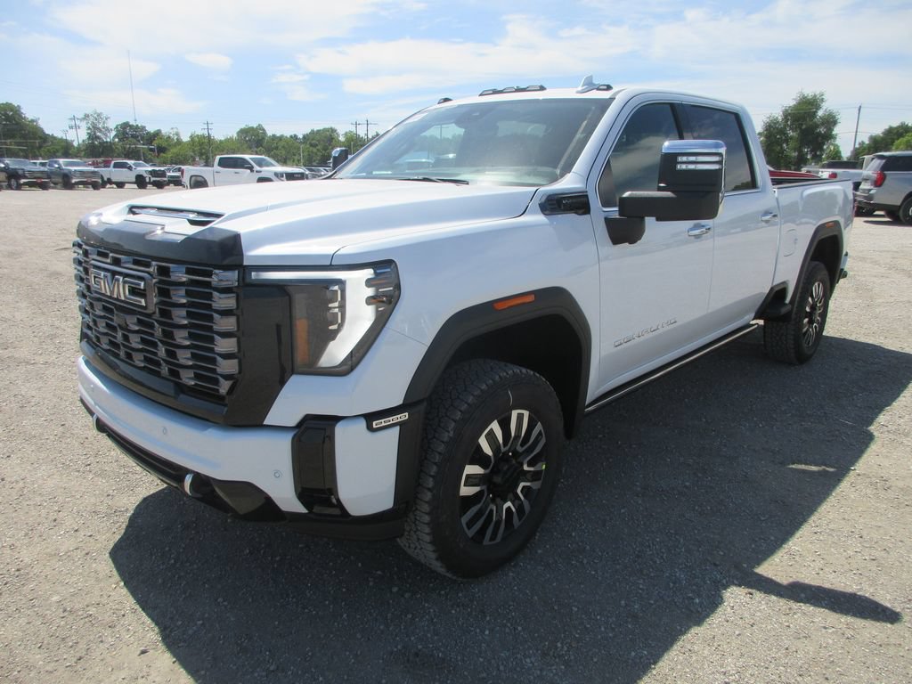 New 2026 GMC Sierra 2500 Denali Ultimate AWD/4WD image 11