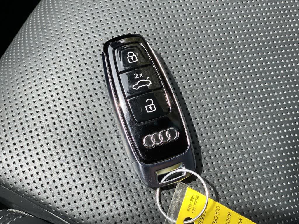 Used 2023 Audi SQ7 Prestige AWD/4WD image 28