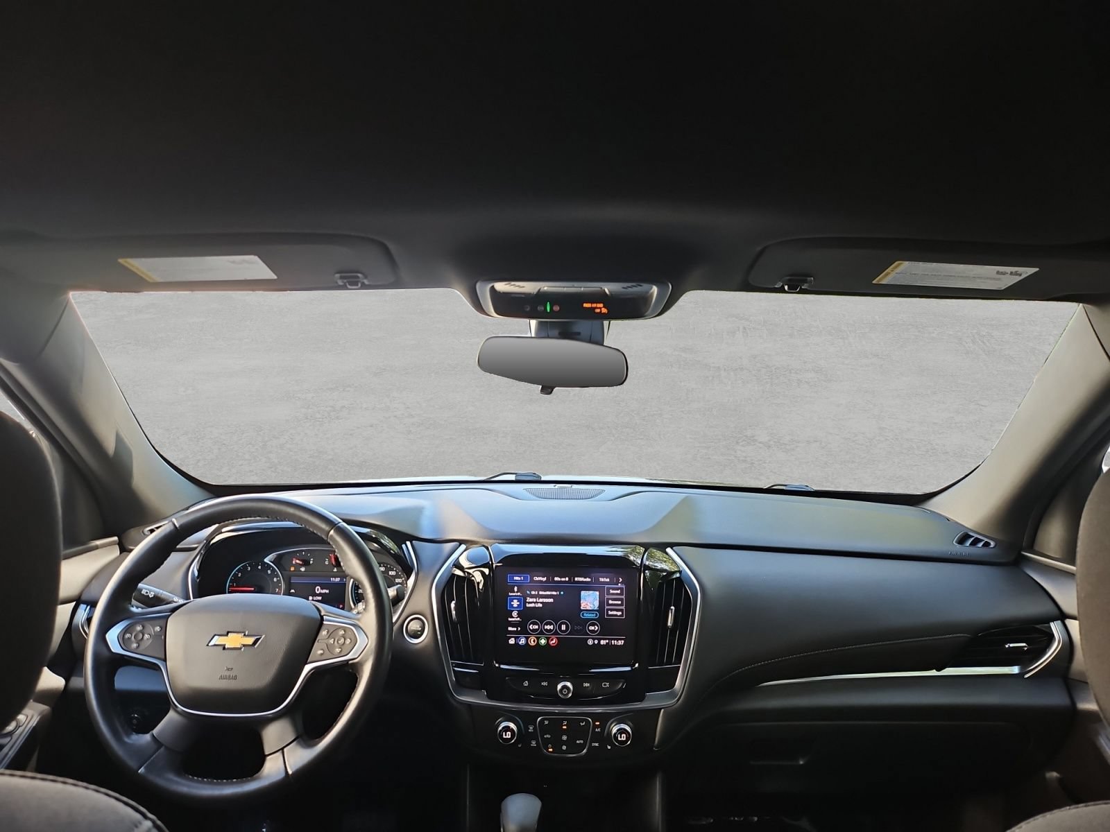 Used 2022 Chevrolet Traverse LT FWD image 40