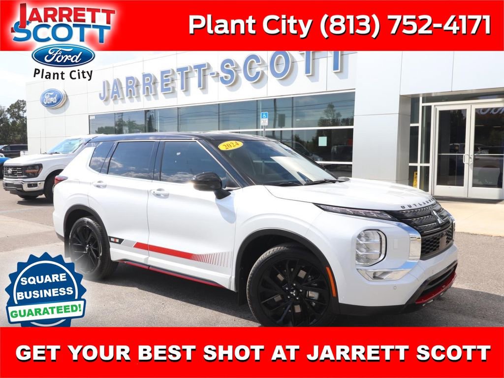 Used 2024 Mitsubishi Outlander SE Black Edition