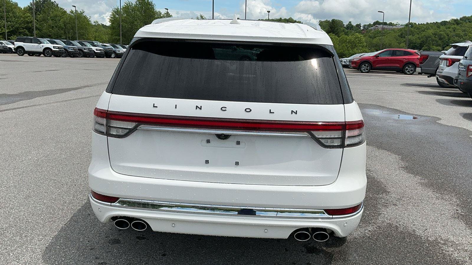 Used 2024 Lincoln Aviator Black Label AWD/4WD image 7