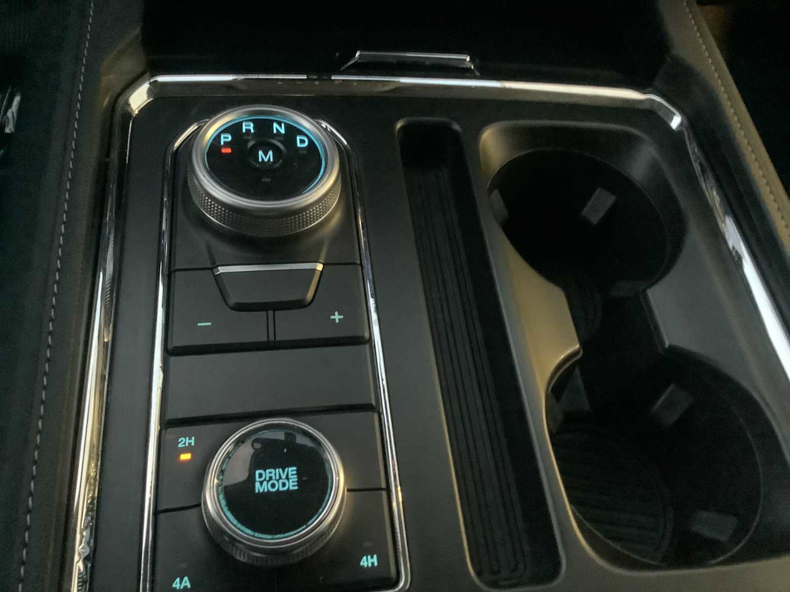 Used 2023 Ford Expedition Max XLT image 18