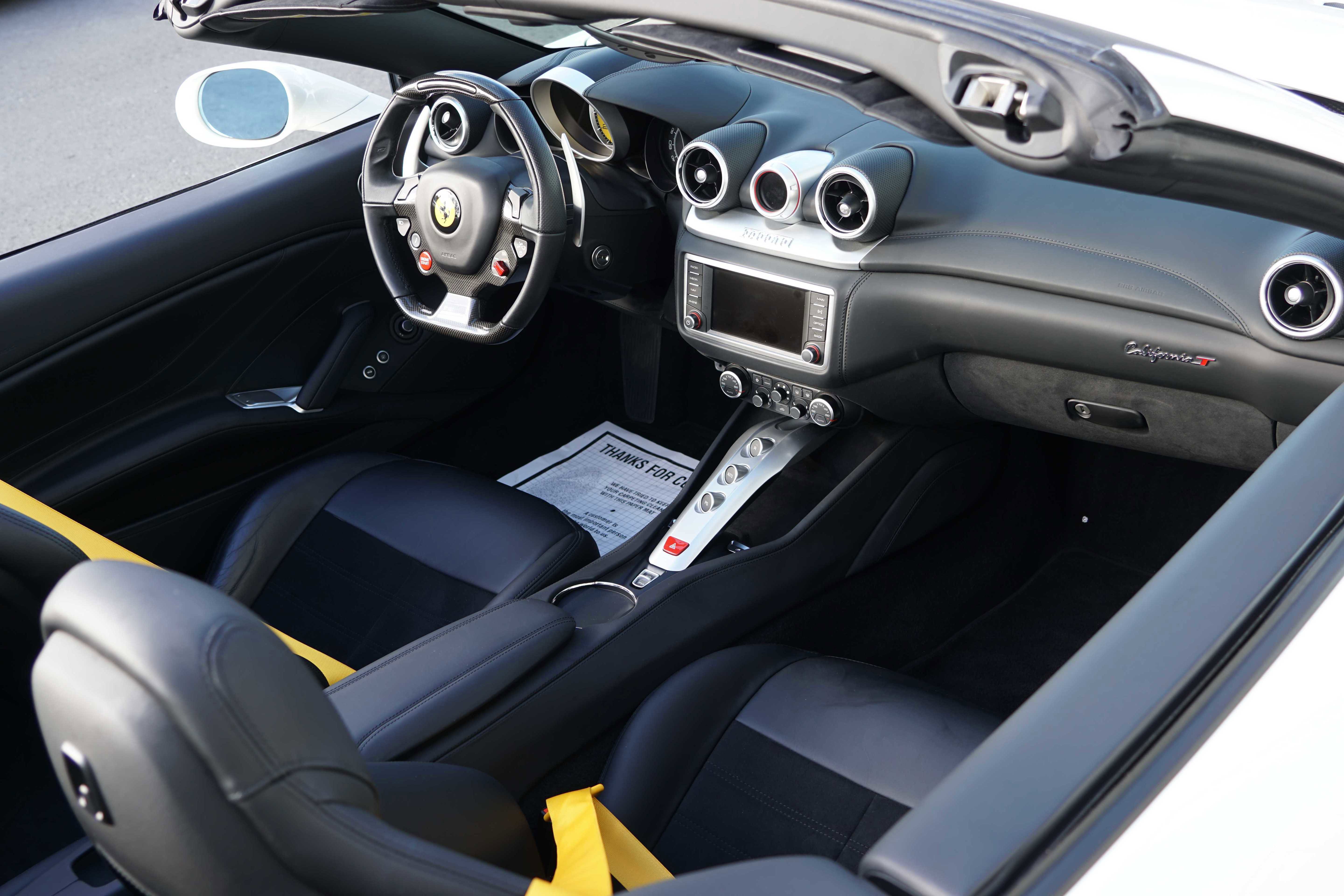 Used 2017 Ferrari California T image 53