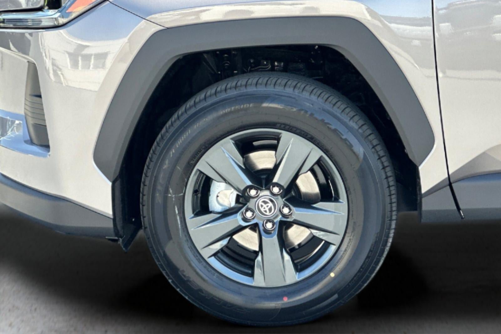 New 2026 Toyota RAV4 LE FWD image 32