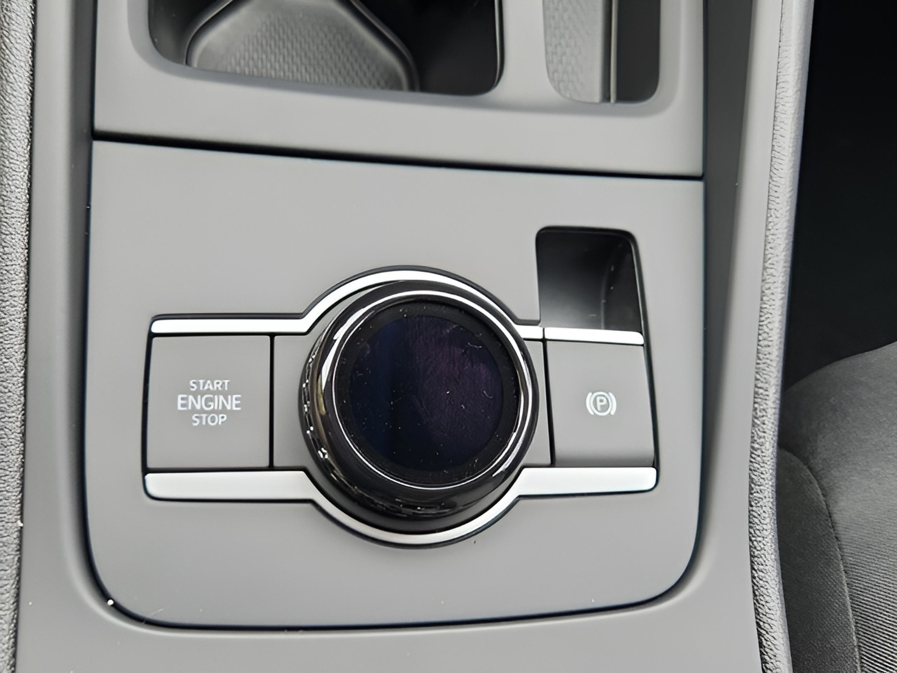 New 2025 Volkswagen Tiguan S image 13