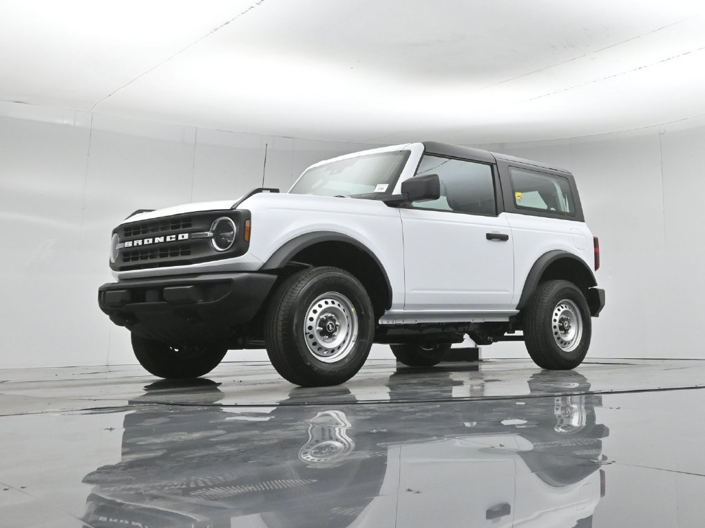 New 2026 Ford Bronco 2-Door AWD/4WD image 41