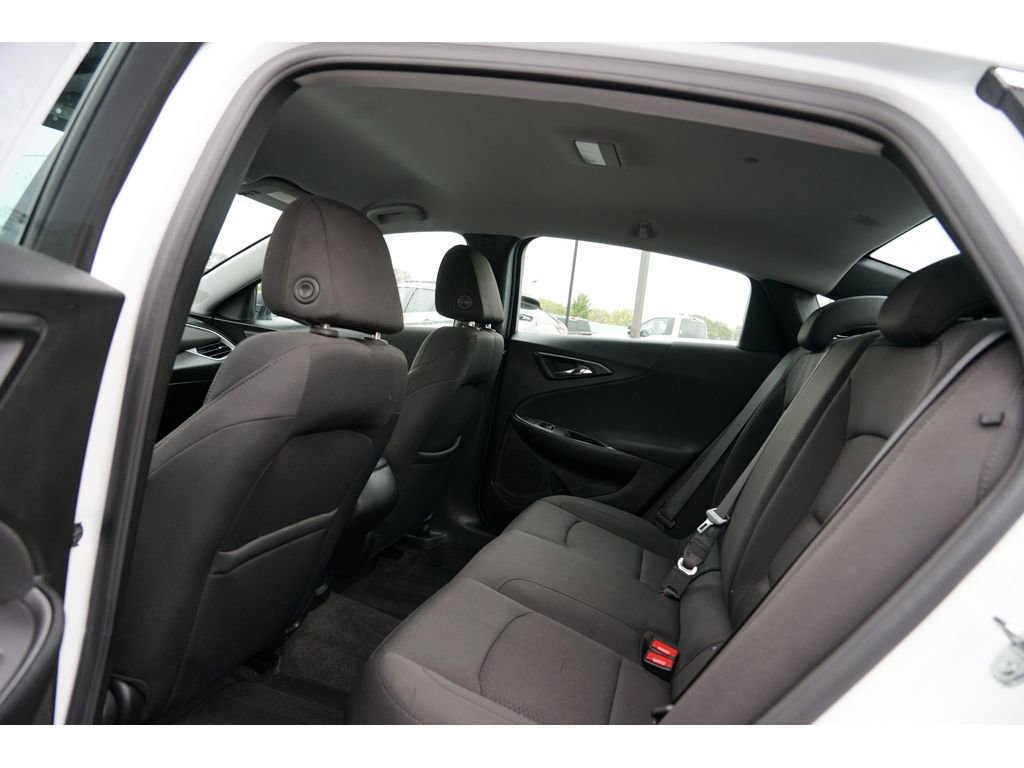 Used 2020 Chevrolet Malibu LS image 18