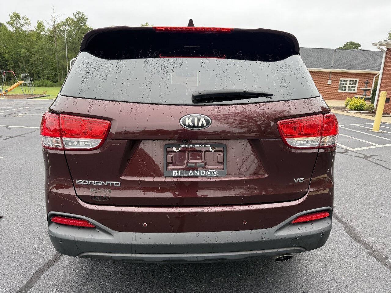 Used 2017 Kia Sorento AWD w/ LX V6 Convenience Package image 5